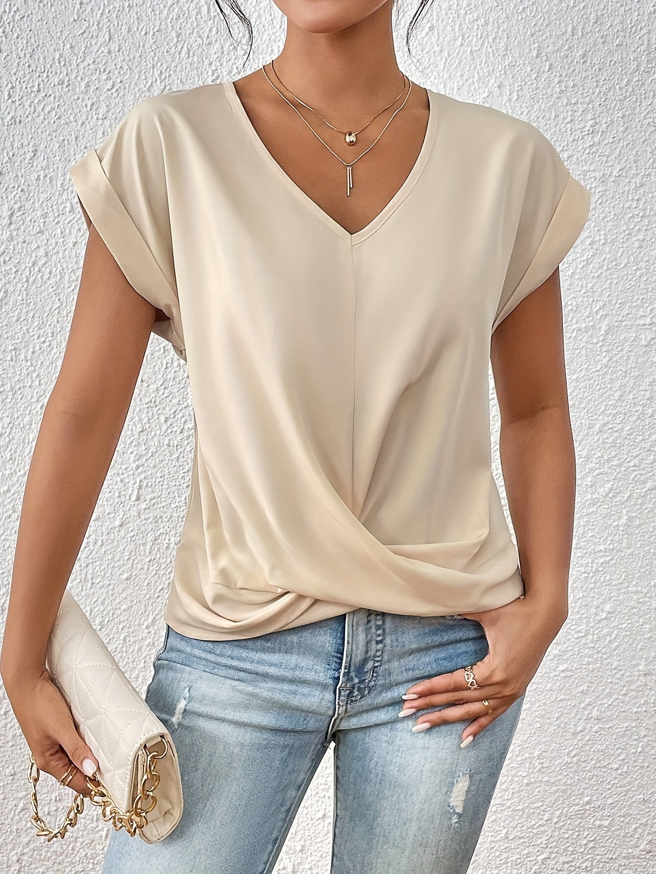 Casual T-shirt met sweetheart halslijn