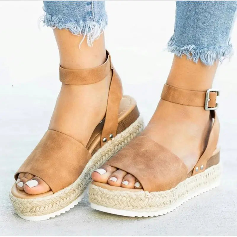 Stijlvol & Comfortabel – De Perfecte Sandalen voor de Zomer!